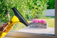 residential-window-cleaning-company-1