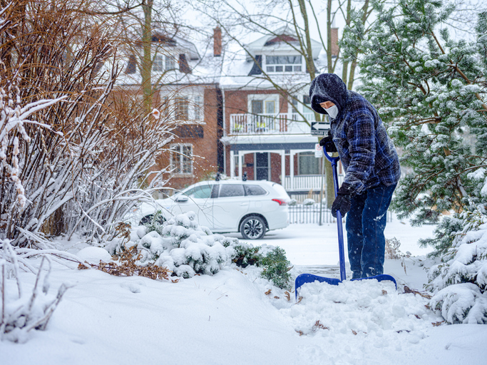 Eco-Friendly Snow Removal Tips for Calgary Homes and Businesses